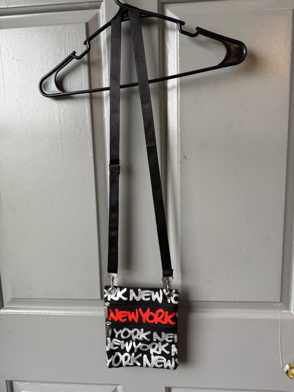 Robin Ruth Black Crossbody Bag with Red and White Graffiti "NEW YORK"
